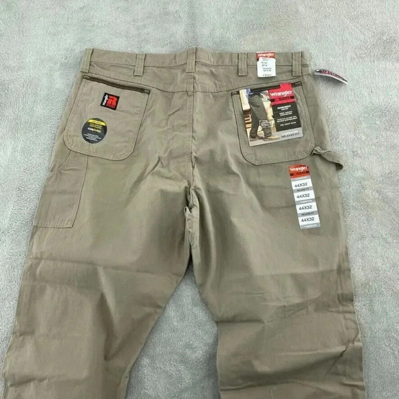 Wrangler Riggs Ripstop Cargo work Pants Mens 44X32 Tan 4201 - Picture 8 of 12